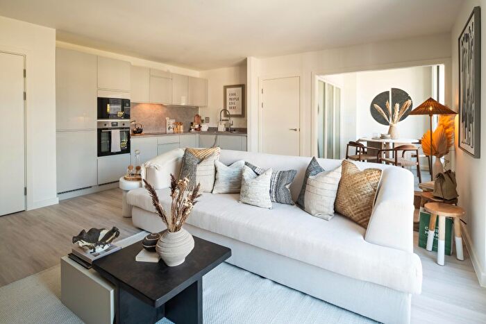 1 Bedroom Flat For Sale In Eeko, Camden, NW1