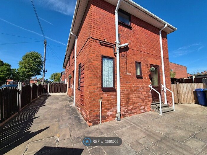 3 Bedroom Semi-Detached House To Rent In Daylands Avenue, Doncaster, DN12