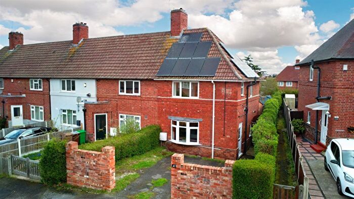 3 Bedroom End Terrace House For Sale In Linton Rise, Nottingham, NG3