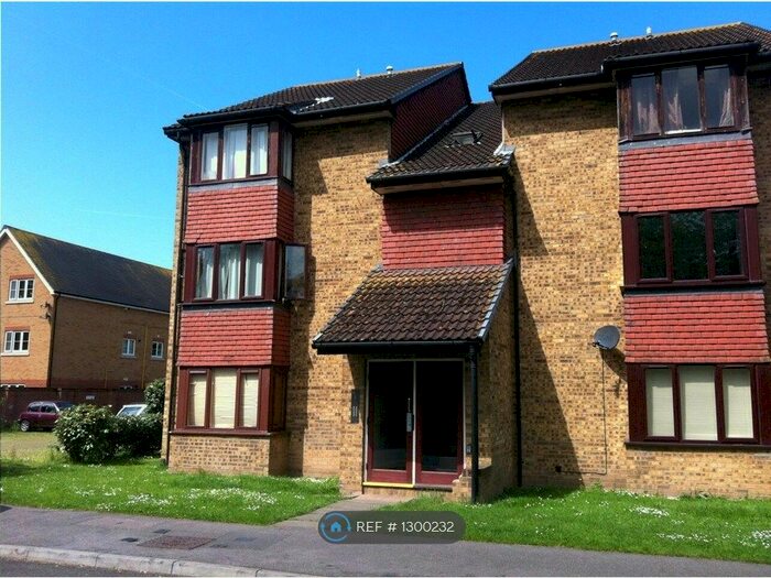 Studio To Rent In Langley, Slough SL3