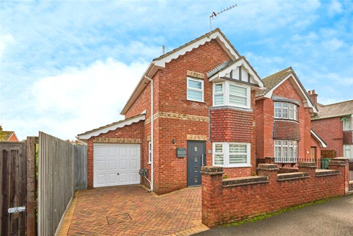 2 Bedroom Detached House For Sale In College Road, Newport, Isle Of Wight, PO30