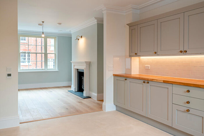 3 Bedroom Terraced House To Rent In Arm And Sword Lane, Hatfield, AL9