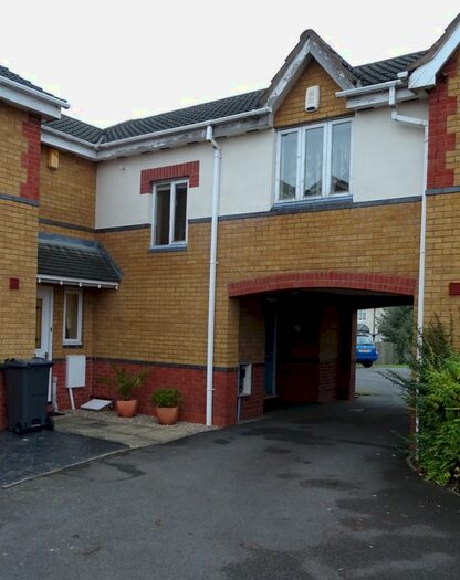 1 Bedroom Flat To Rent In Spring Meadow, Tipton, DY4