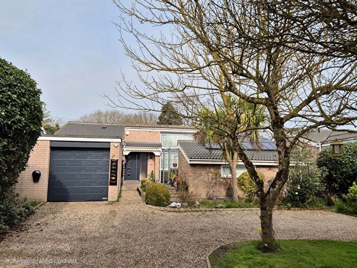 3 Bedroom Detached Bungalow For Sale In Station Road, Ormesby, NR29