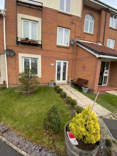 2 Bedroom Flat To Rent In Gatesgarth Close, Hartlepool, TS24
