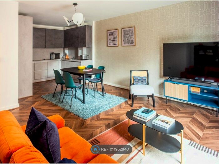 3 Bedroom Flat To Rent In Audax Heights, London, E20