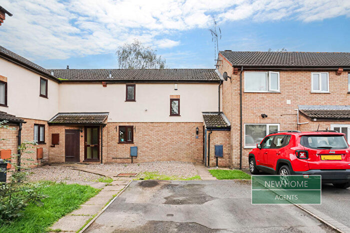 2 Bedroom Terraced House For Sale In Lime Kilns Wigston, LE18