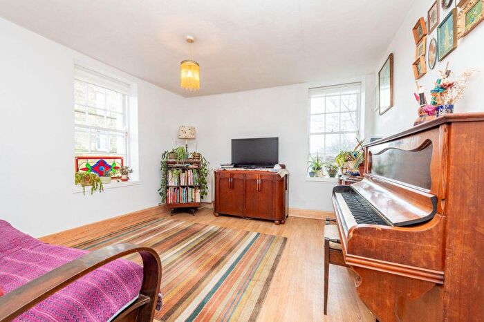 3 Bedroom Flat For Sale In / Portobello High Street, Portobello, Edinburgh, EH15