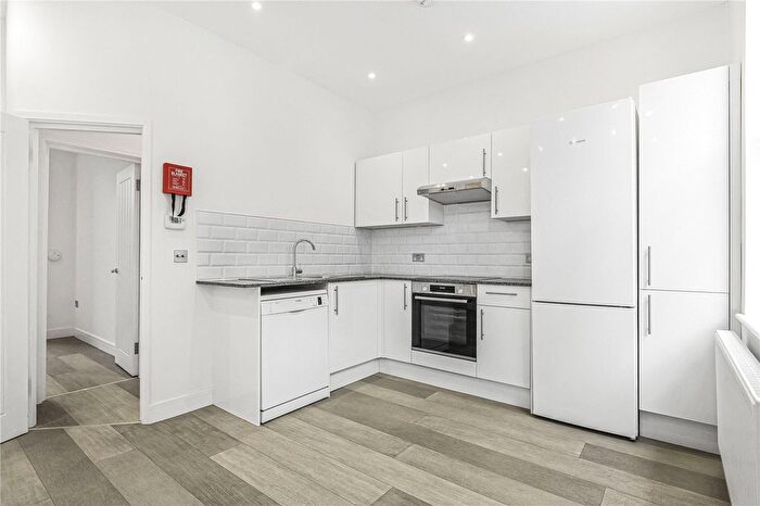 1 Bedroom Flat To Rent In Windmill Street, London, W1T