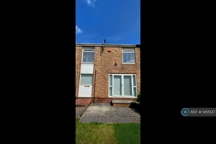 3 Bedroom Terraced House To Rent In Oakfield, Newton Aycliffe, DL5