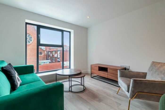 1 Bedroom Apartment To Rent In Digbeth Square, Lombard Street, B12