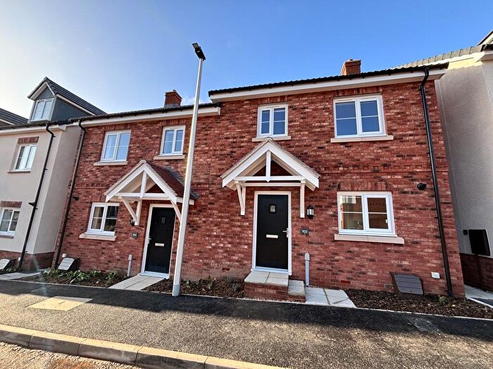 4 Bedroom Semi Detached House To Rent In Goodmores Drive, Exmouth, EX8