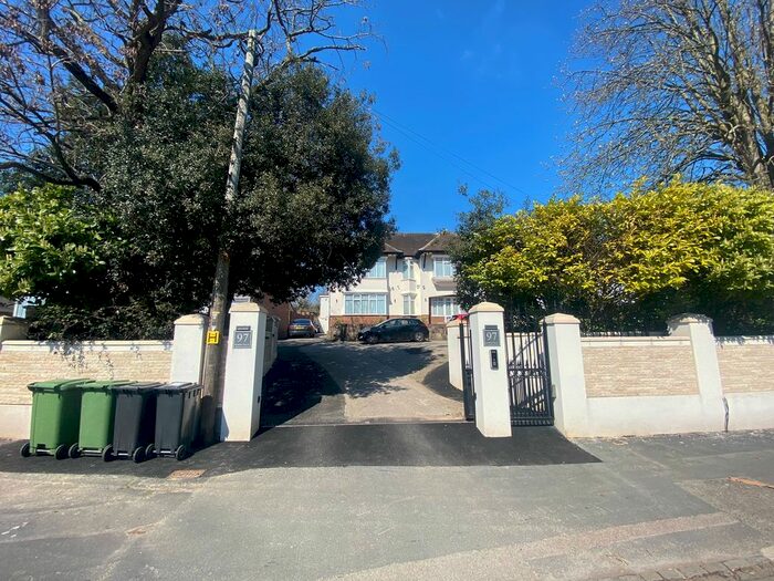 2 Bedroom Property To Rent In Havant Road, Drayton, Portsmouth, PO6