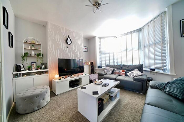 3 Bedroom Semi-Detached House For Sale In East Street, Chickerell, Weymouth, DT3