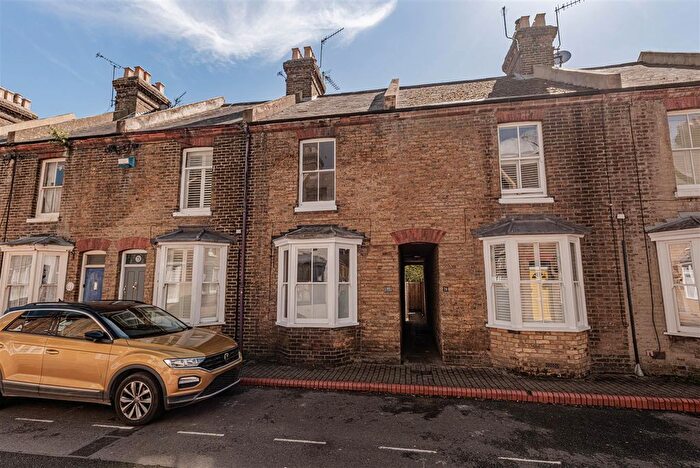 3 Bedroom Terraced House For Sale In St. Peters Grove, Canterbury, CT1