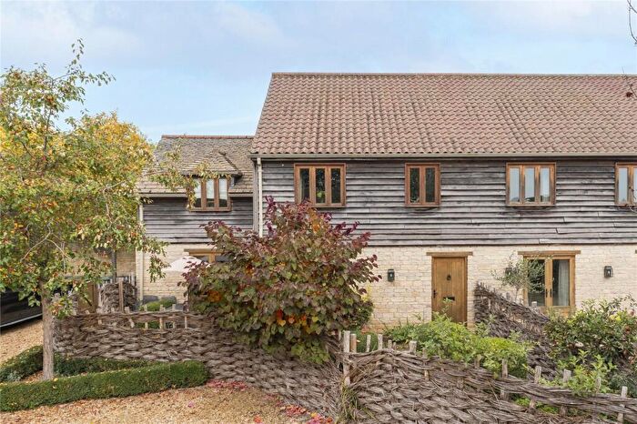 4 Bedroom Town House For Sale In Whitwells Yard, Sycamore Grove Estate (Private), Off Drumming Well Lane, Oundle, PE8