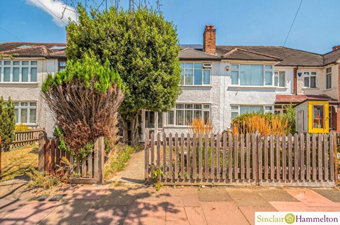 4 Bedroom Terraced House For Sale In Queen Anne Avenue, Bromley, BR2