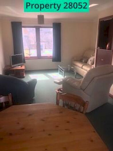 2 Bedroom Flat To Rent In High Street, Auchterarder, PH3