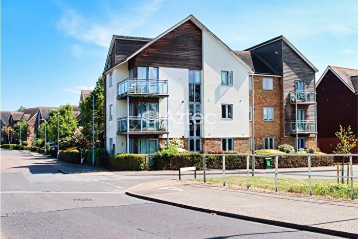 2 Bedroom Flat To Rent In Tanfield Lane, Broughton, Milton Keynes, Buckinghamshire, MK10