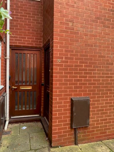 1 Bedroom Flat To Rent In Regent Place, Leamington Spa, Warwickshire, CV31