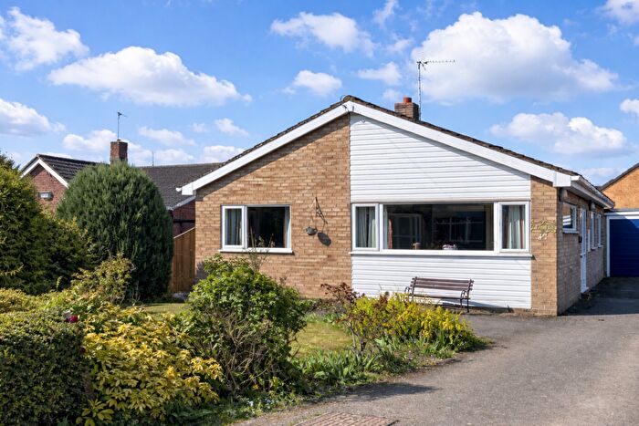 3 Bedroom Detached Bungalow For Sale In Malting Lane, Donington, PE11