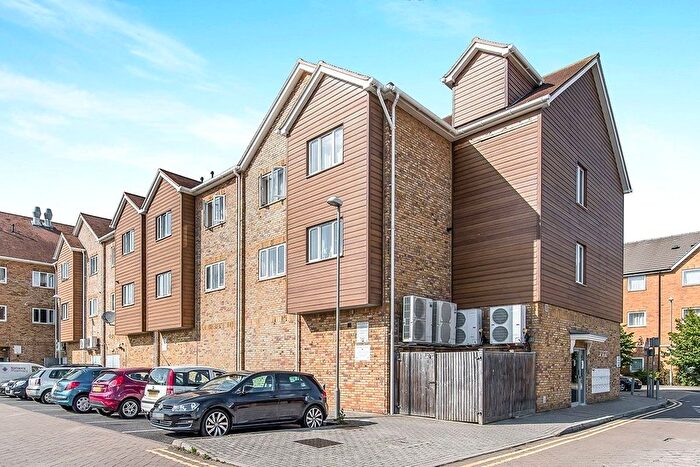 2 Bedroom Flat To Rent In Gemstone Court, Quartz Way, Sittingbourne, ME10