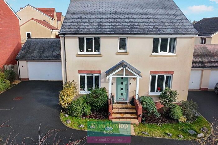 4 Bedroom Detached House For Sale In Pippin Share, Cranbrook, Exeter, EX5