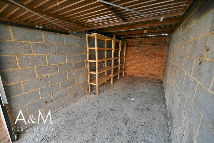 Parking/garage To Rent In Longwood Gardens, Barkingside, Ilford, IG6