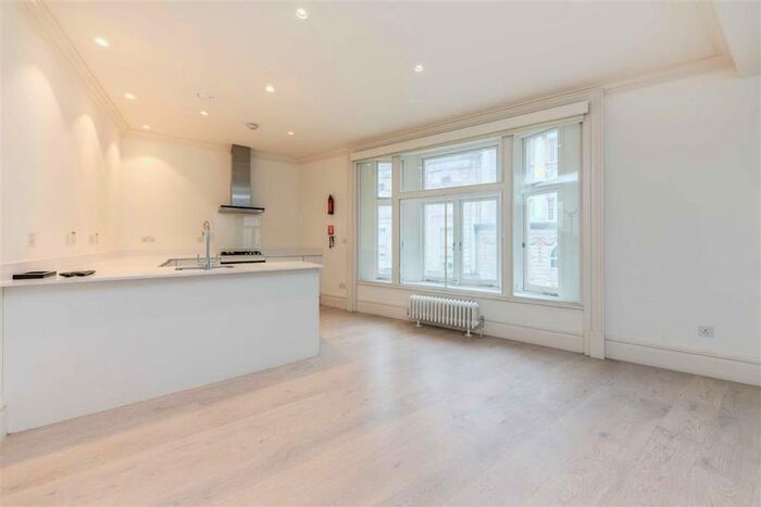 2 Bedroom Flat To Rent In Exeter Street, London, WC2E