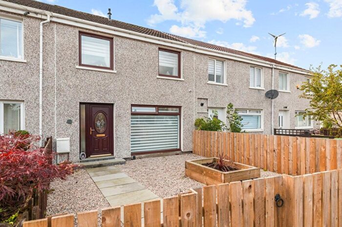 3 Bedroom Terraced House For Sale In Spey Court, Stirling, FK7