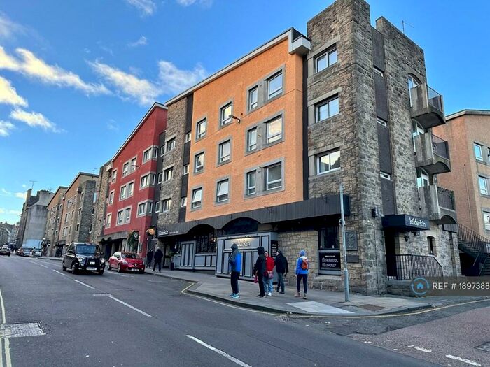 2 Bedroom Flat To Rent In Canongate, Edinburgh, EH8