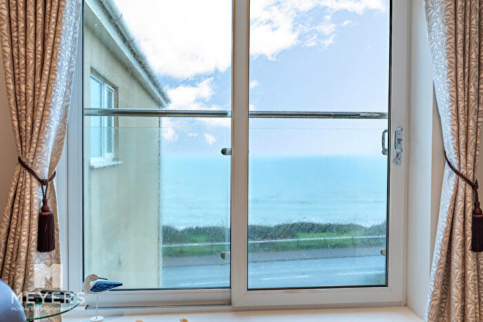 2 Bedroom Apartment For Sale In St. Catherines Road, Bournemouth, BH6