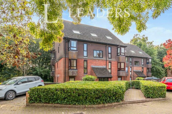 Apartment To Rent In Tremona Court, Southampton, SO16