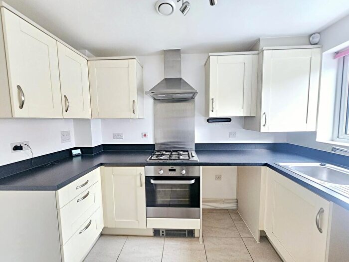 2 Bedroom House To Rent In Colby Street, Southampton, SO16