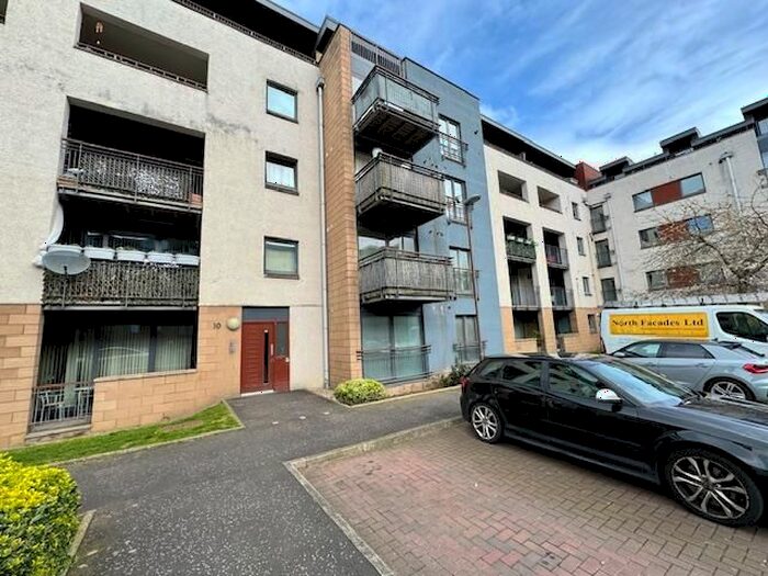 2 Bedroom Flat To Rent In East Pilton Farm Avenue, Pilton, Edinburgh, EH5