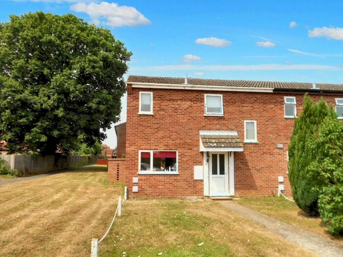 2 Bedroom End Of Terrace House To Rent In Gainsborough Road, Stowmarket, Suffolk, IP14