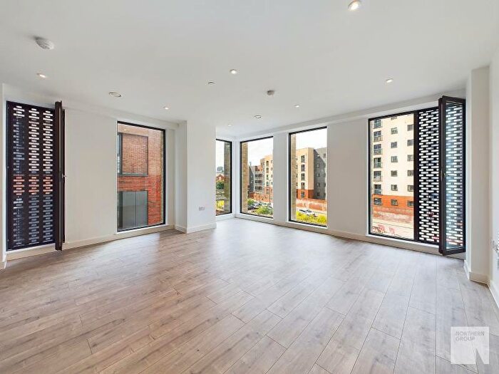 2 Bedroom Apartment To Rent In Victoria House :: Ancoats, M4