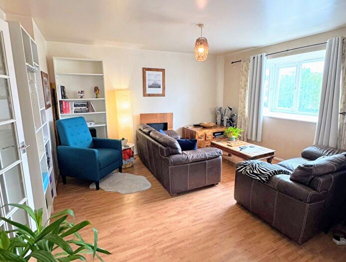 2 Bedroom Flat To Rent In John Williams Close, New Cross, SE14