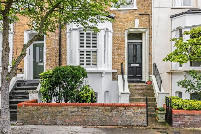 1 Bedroom Flat For Sale In Aberdeen Road, Highbury, London, N5