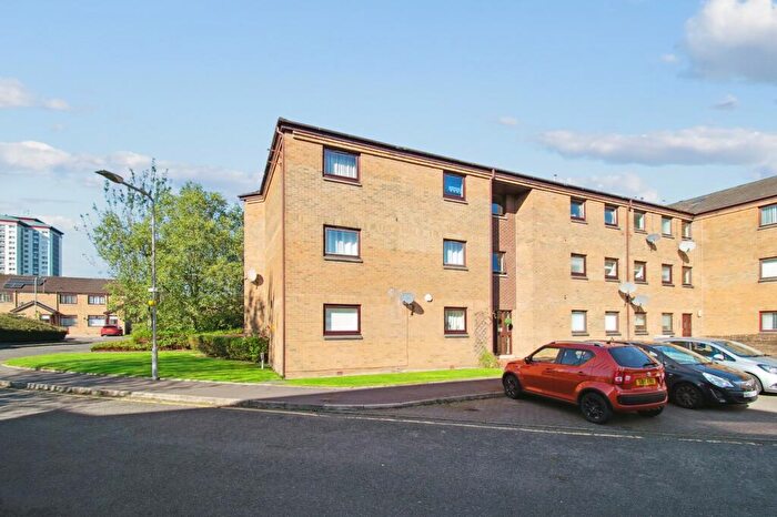 1 Bedroom Apartment To Rent In Castle Gait, Paisley, Renfrewshire, PA1