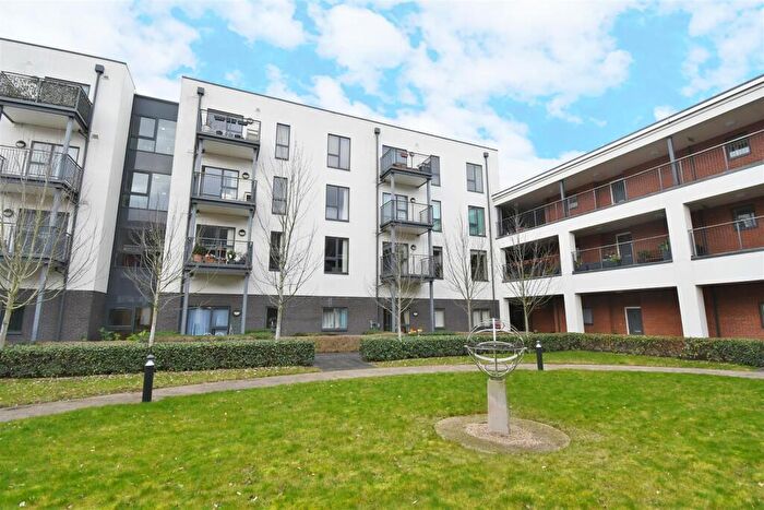 2 Bedroom Retirement Property For Sale In Queensway Court, Queensway, Leamington Spa, CV31