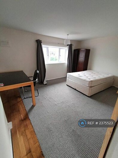 3 Bedroom End Of Terrace House To Rent In Old Road, Headington, Oxford, OX3