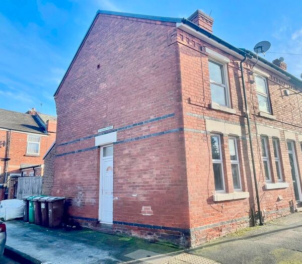 2 Bedroom End Of Terrace House To Rent In Pearson Street, New Basford, NG7