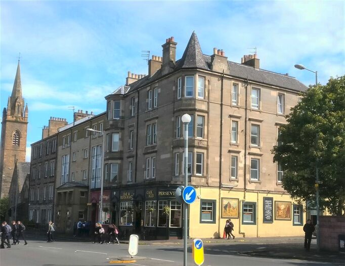 2 Bedroom Flat To Rent In / Easter Road, Edinburgh, EH6