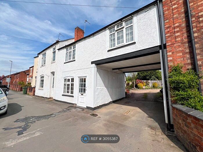 3 Bedroom Terraced House To Rent In Barrow Road, Loughborough, LE12