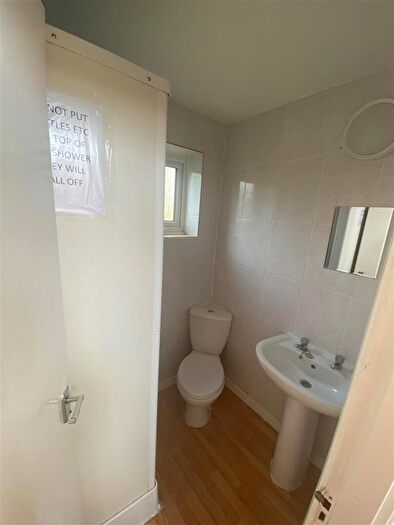 4 Bedroom Terraced House To Rent In Northdown Road, Hatfield, AL10