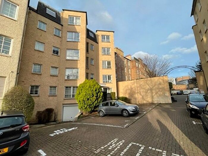 1 Bedroom Flat To Rent In James Square Caledonian Crescent, Dalry, Edinburgh, EH11