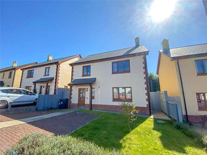 4 Bedroom Detached House For Sale In Ashford Park, Crundale, Haverfordwest, Pembrokeshire, SA62