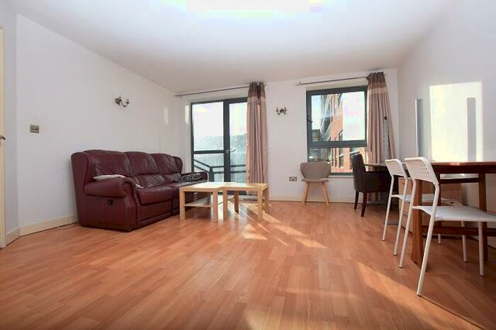 1 Bedroom Apartment To Rent In West One Central, Fitzwilliam Street, S1