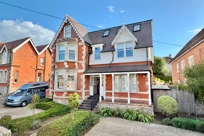 1 Bedroom Flat For Sale In Cluny Crescent, Swanage, BH19